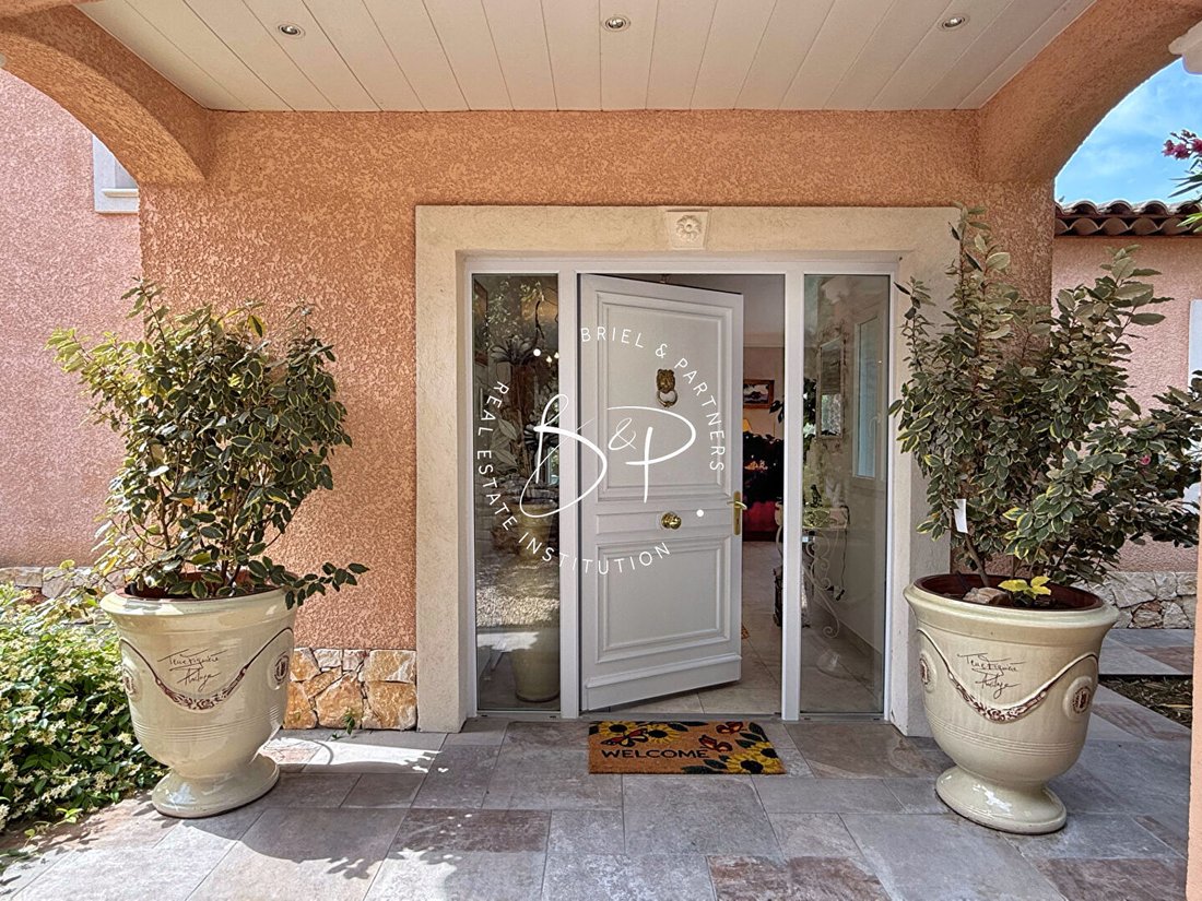 Villa in Le Thoronet, Provence-Alpes-Côte d'Azur, France 5 - 15800325