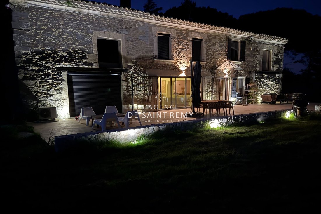 Villa in Rognonas, Provence-Alpes-Côte d'Azur, France 4 - 15806884