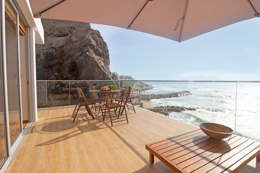 House in San Juan de Miraflores, Metropolitan Municipality of Lima, Peru 4 - 15806529