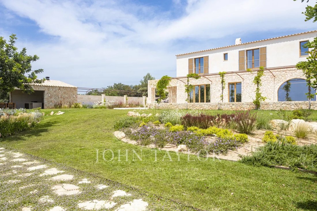 Estate in Santa Maria del Cami, Balearic Islands, Spain 4 - 15806937