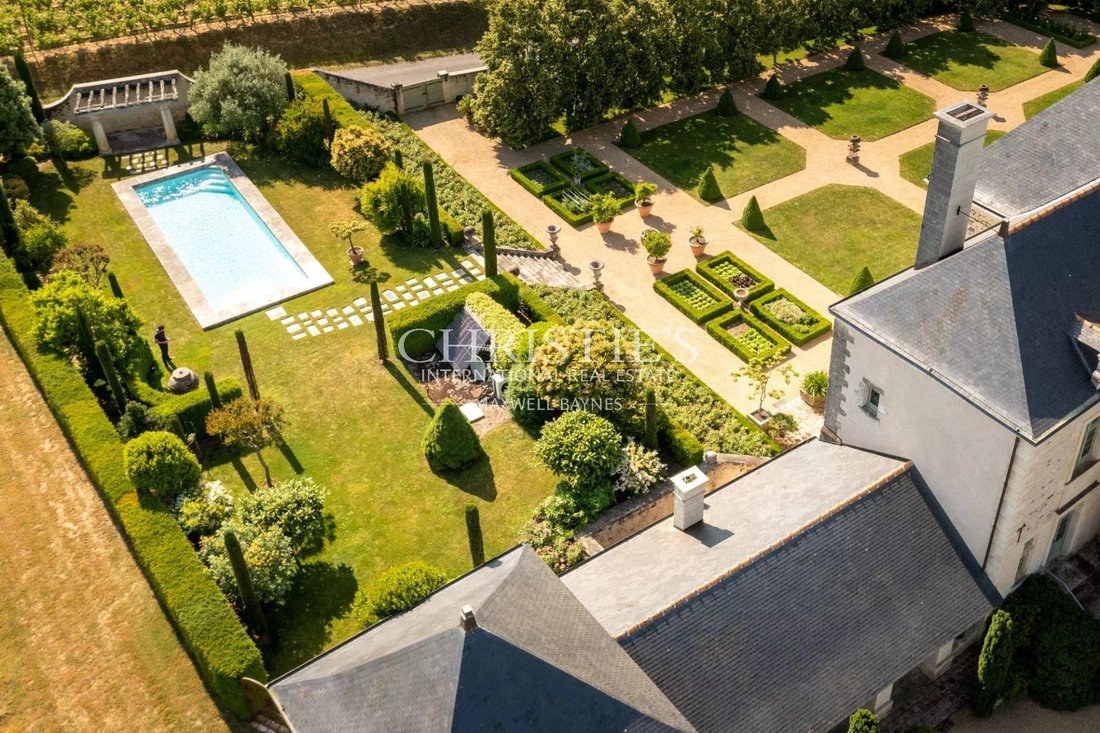 Farm Ranch in Centre Ville - Fenet - Petit Puy, Saumur, France 2 - 13714774