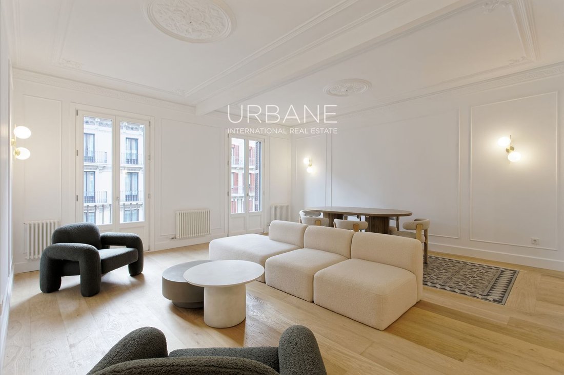 Apartment in Eixample, Barcelona, Spain 2 - 15806644