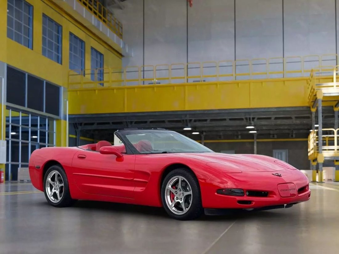 Cabriolet in Boca Raton, FL, United States 2 - 15011222