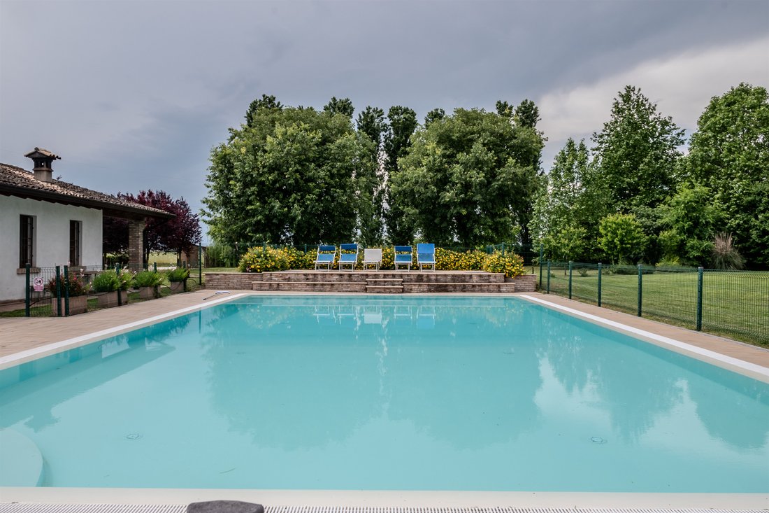 Farm Ranch in Castel Venzago, Lonato del Garda, Lombardy 5 - 15281654