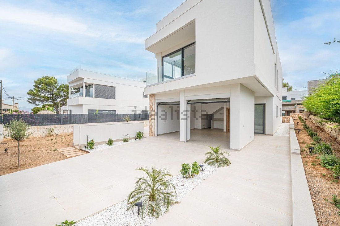 Chalet in Llucmajor, Balearic Islands, Spain 2 - 15808333