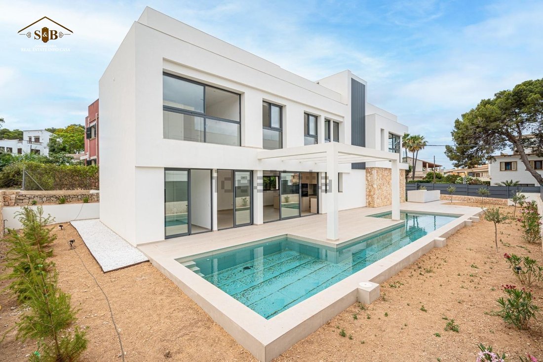Chalet in Llucmajor, Balearic Islands, Spain 1 - 15808333