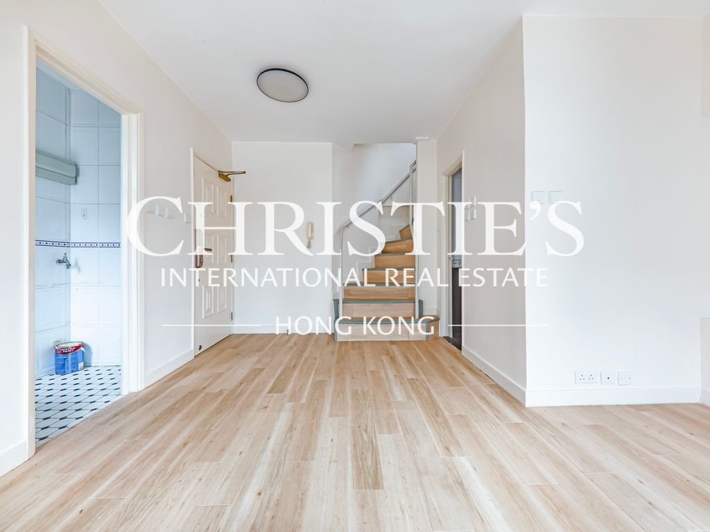 Apartment in Hong Kong, Hong Kong 5 - 15807490