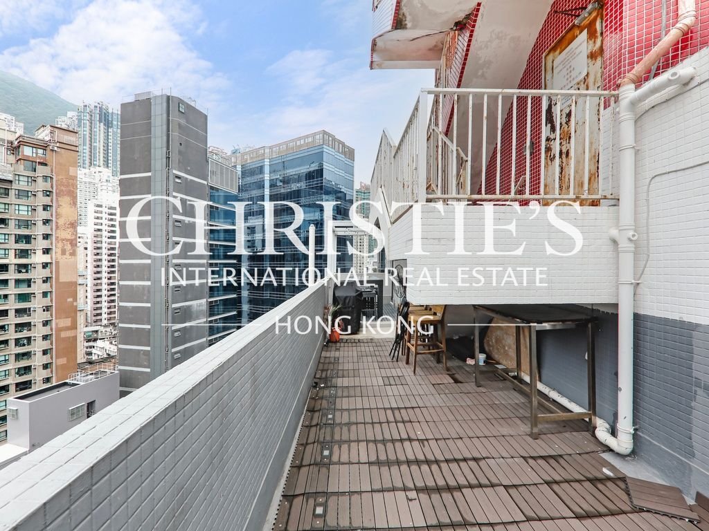 Apartment in Hong Kong, Hong Kong 2 - 15807490