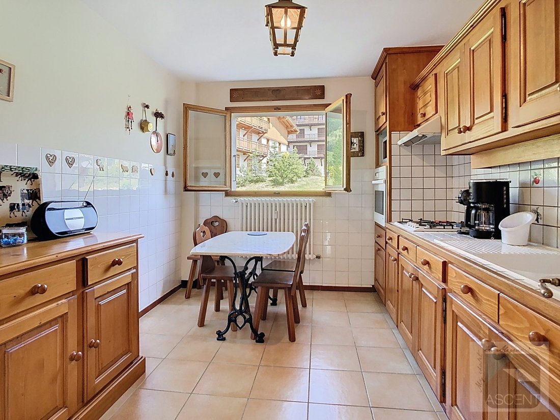 Apartment in Megève, Auvergne-Rhône-Alpes, France 3 - 15808224
