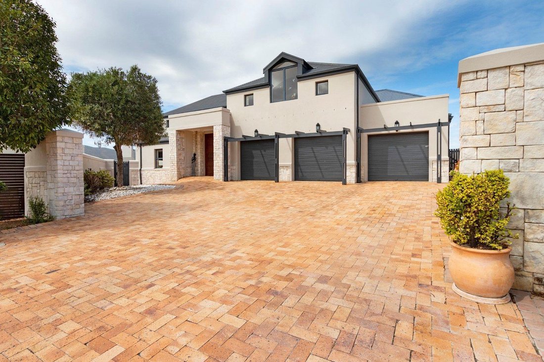 House in Atlantic Beach Golf Estate, Cape Town, Western Cape 1 - 15808463