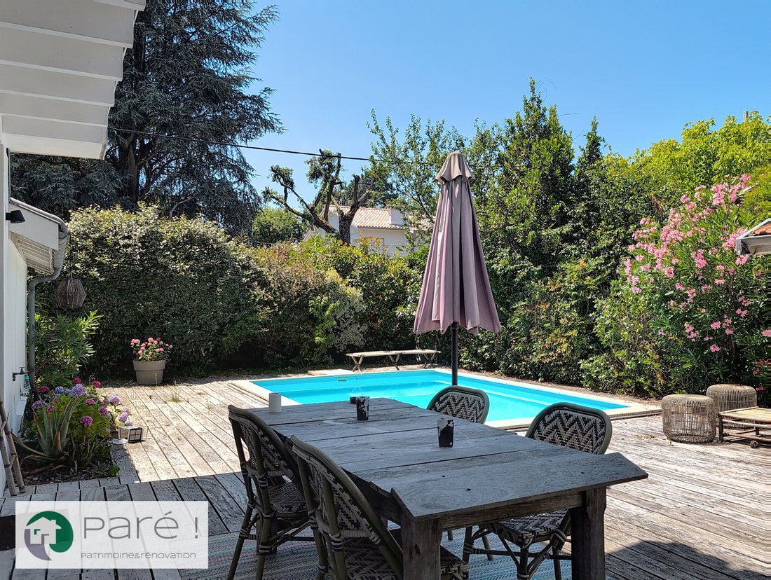House in Pessac, Nouvelle-Aquitaine, France 1 - 15807473