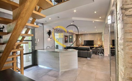 Castle for Sale in Allogny, Centre-Val de Loire, France