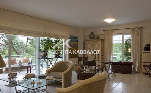 Apartment in Vouliagmeni, Attica, Greece 1