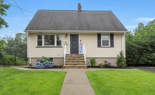 House in Rutherford, New Jersey, United States 1