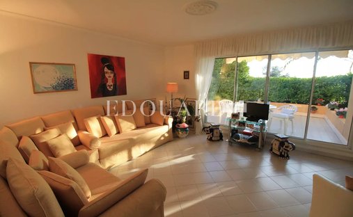 Apartment in Val de Gorbio, Roquebrune-Cap-Martin, France 1