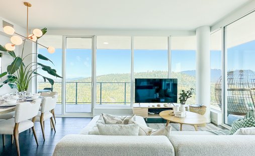 Condo in Coquitlam, British Columbia, Canada 1