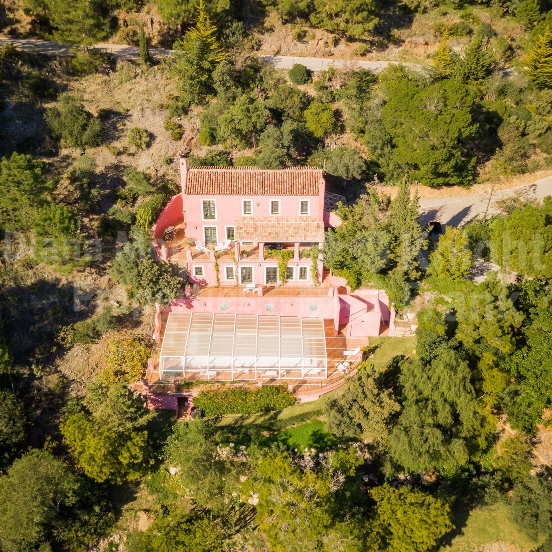 Villa in El Madroñal, Benahavis, Spain 2 - 15809328