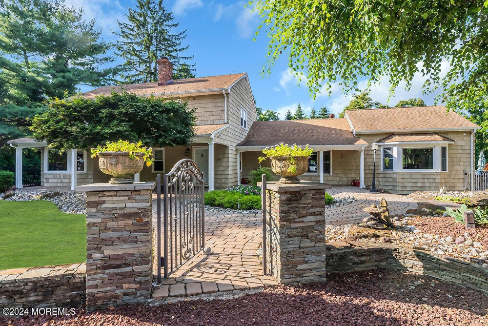 House in Holmdel, New Jersey, United States 4 - 15811322