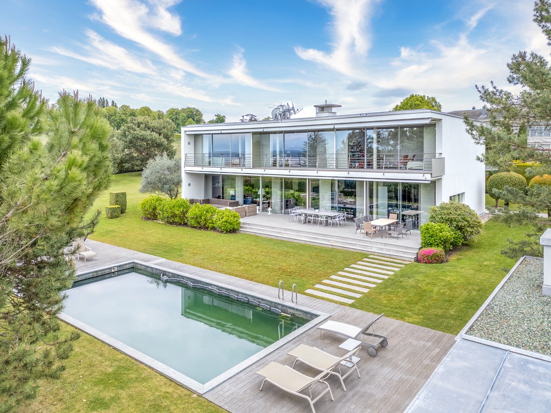 Architectural Villa In Cologny With Pool And Lake View