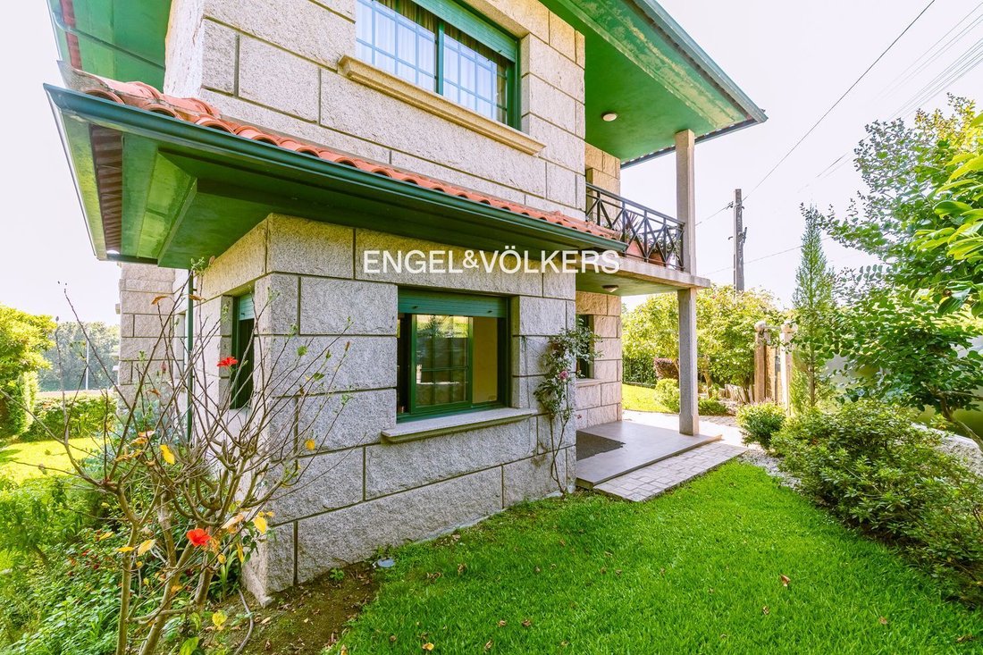 Villa in Castrelos, Vigo, Spain 5 - 15810311