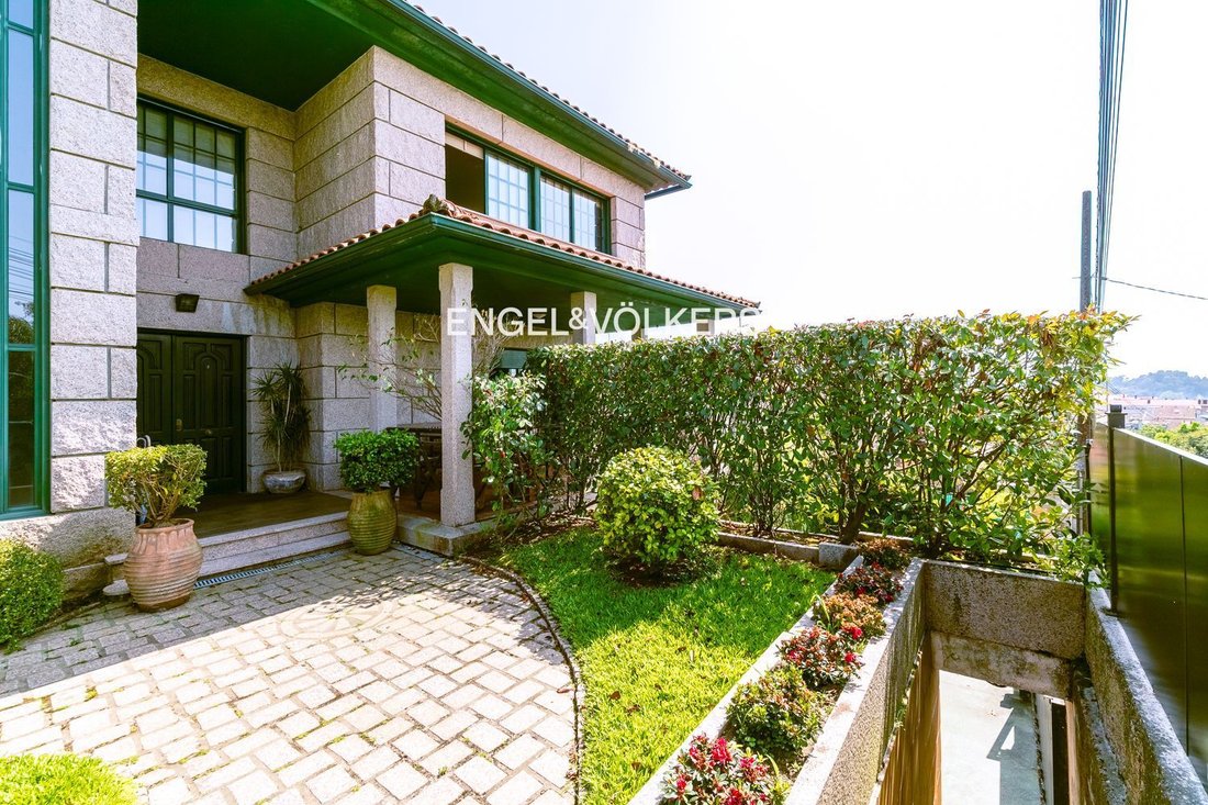 Villa in Castrelos, Vigo, Spain 4 - 15810311