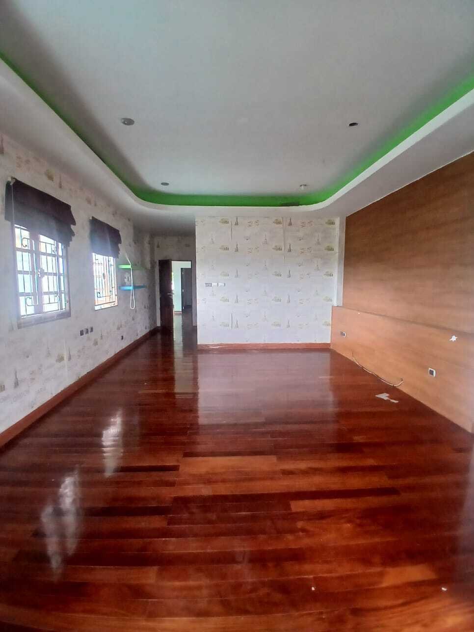 Villa in Mueang Phuket District, Mueang Phuket District, Thailand 2 - 15812049