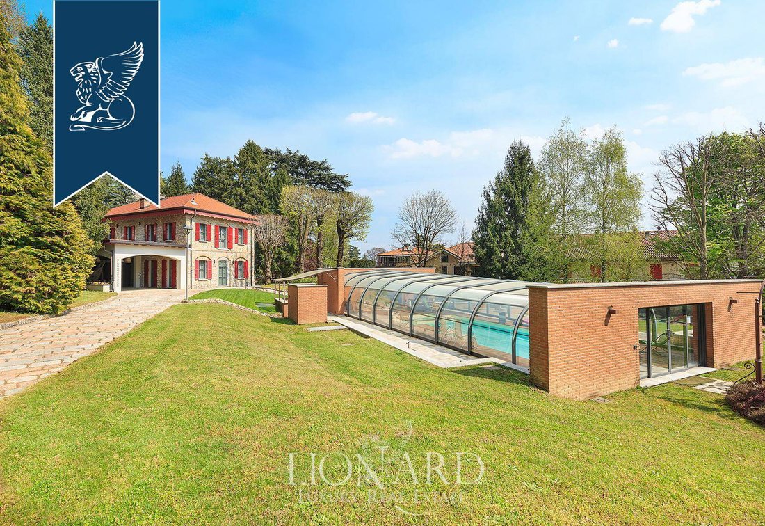 Villa in Erba, Lombardy, Italy 5 - 15813730