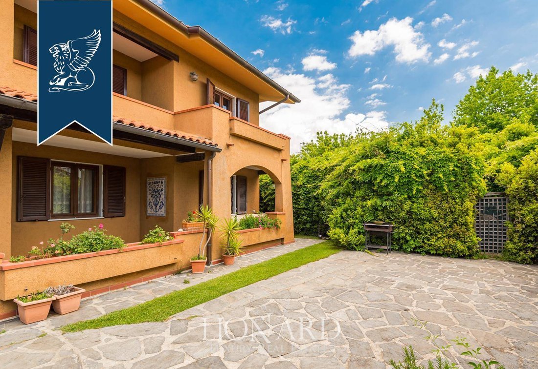 Villa in Center, Forte dei Marmi, Tuscany 4 - 15813684