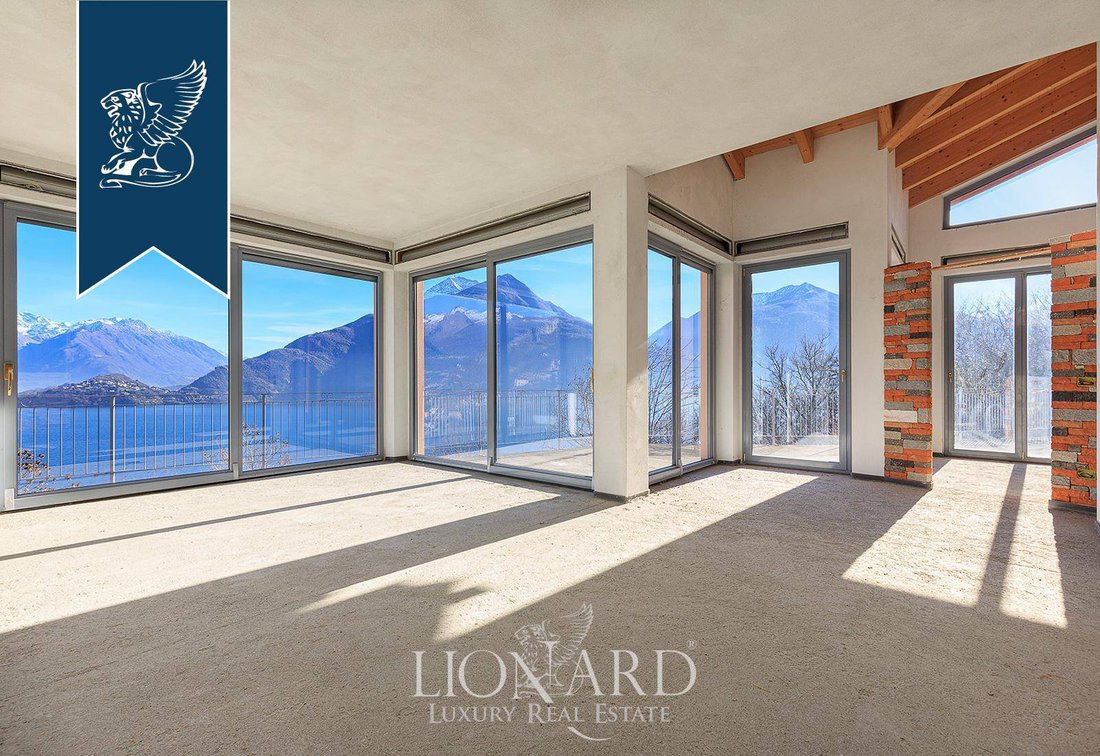 Villa in Pianello del Lario, Lombardy, Italy 2 - 13995355