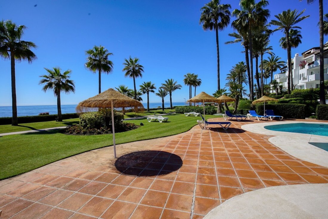 Penthouse in Estepona, Andalusia, Spain 2 - 15812420