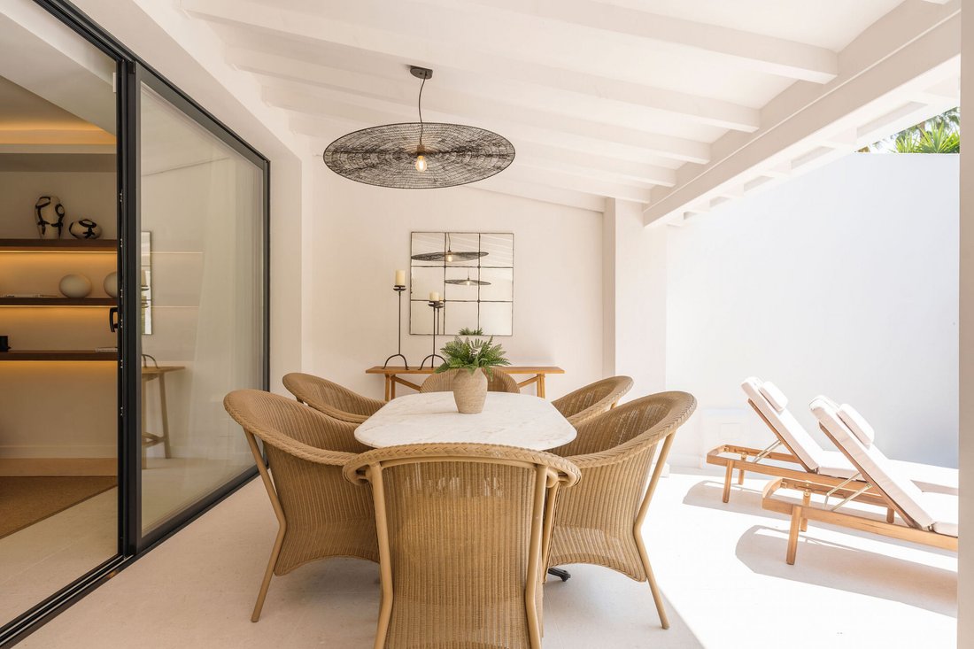 Townhouse in Nueva Andalucia, Marbella, Spain 5 - 15812281