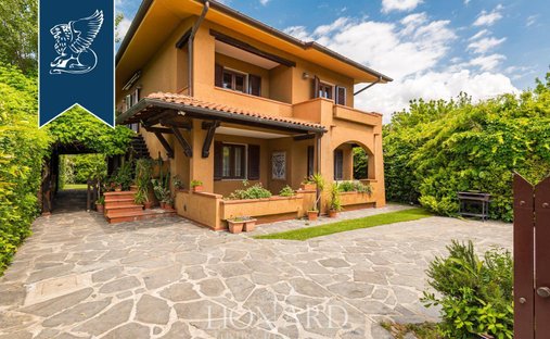 Villa in Center, Forte dei Marmi, Tuscany 1
