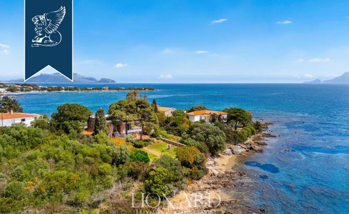 Villa in Olbia, Sardinien, Italien 1