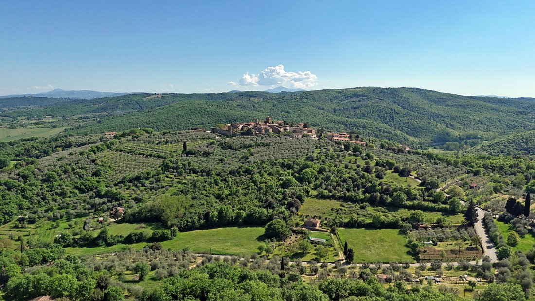 Country House in Sinalunga, Tuscany, Italy 3 - 15376924