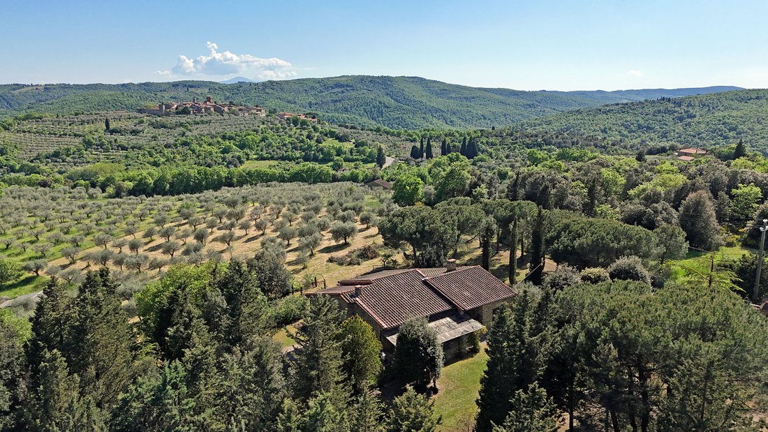 Country House in Sinalunga, Tuscany, Italy 2 - 15376924