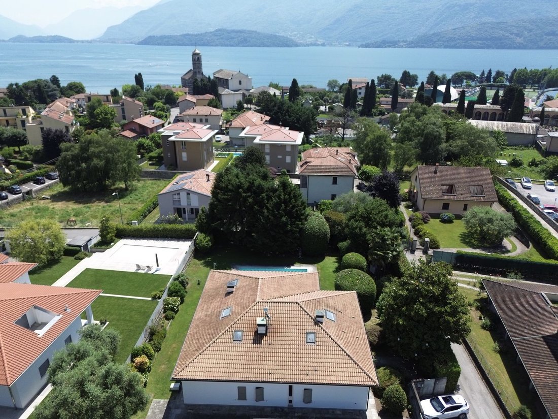 Villa in Gravedona ed Uniti, Lombardy, Italy 2 - 13869520