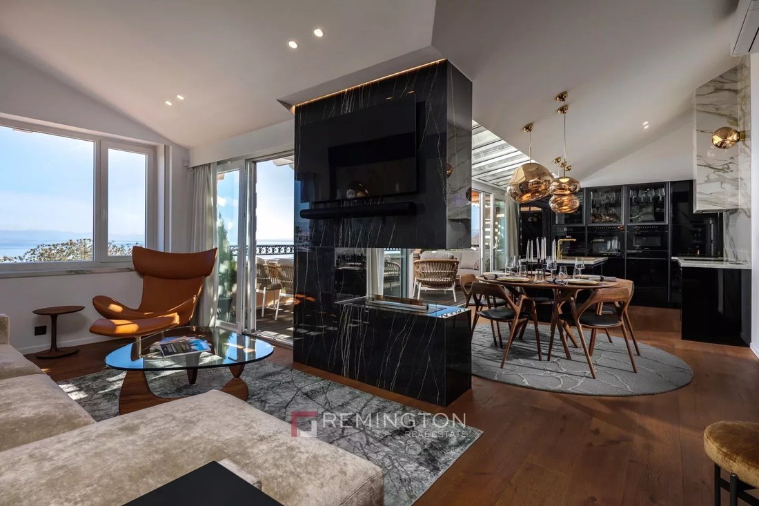 Apartment in Grad Opatija, Primorje-Gorski Kotar County, Croatia 4 - 15812795