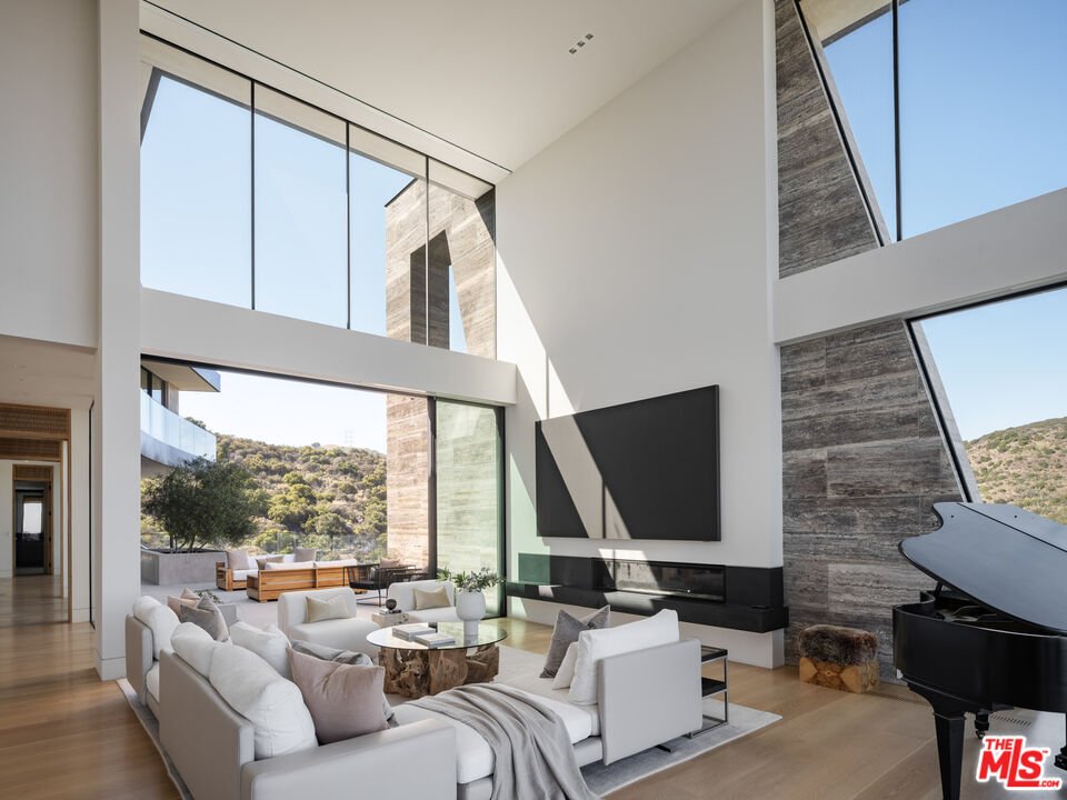 House in Los Angeles, California, United States 4 - 15812774