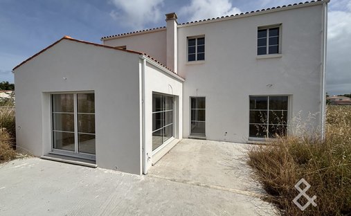 Saint-Denis-d'Oleron, Nouvelle-Aquitaine, France 1