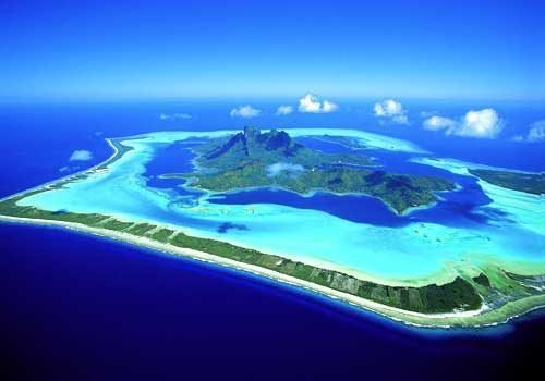 Land in Bora Bora, Leeward Islands, French Polynesia 2 - 15813571