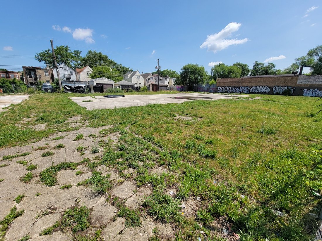 Land in Chicago, Illinois, United States 3 - 15812878
