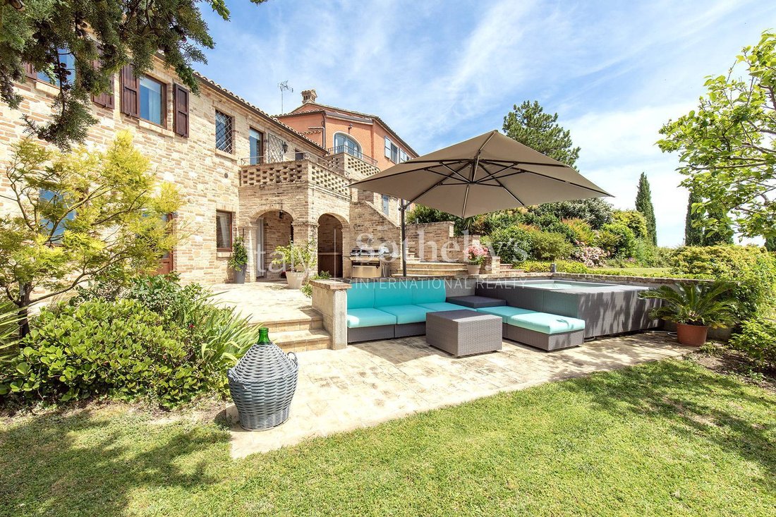 House in Treia, Marche, Italy 4 - 15813716