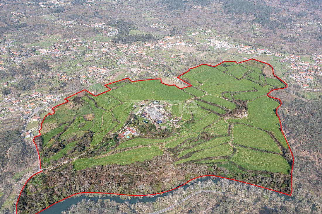 Finca in Vila Nova de Cerveira, Viana do Castelo District, Portugal 2 - 15817376