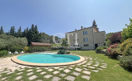 House in Ouest Sud, Vaison-la-Romaine, France 1