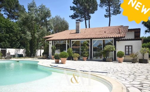 Villa in Lege Bourg, Lège-Cap-Ferret, France 1