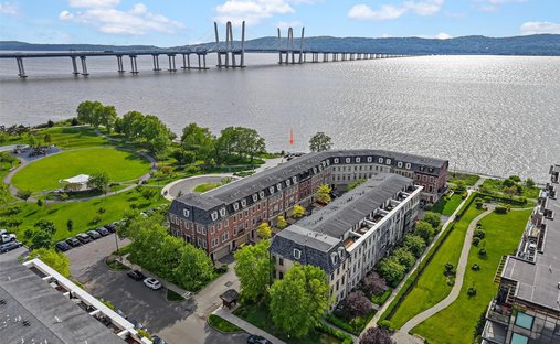 Condo in Tarrytown, New York, United States 1