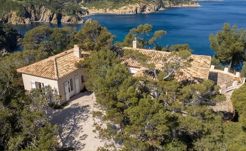 Villa in Bormes-les-Mimosas, Provence-Alpes-Côte d'Azur, Frankreich 1