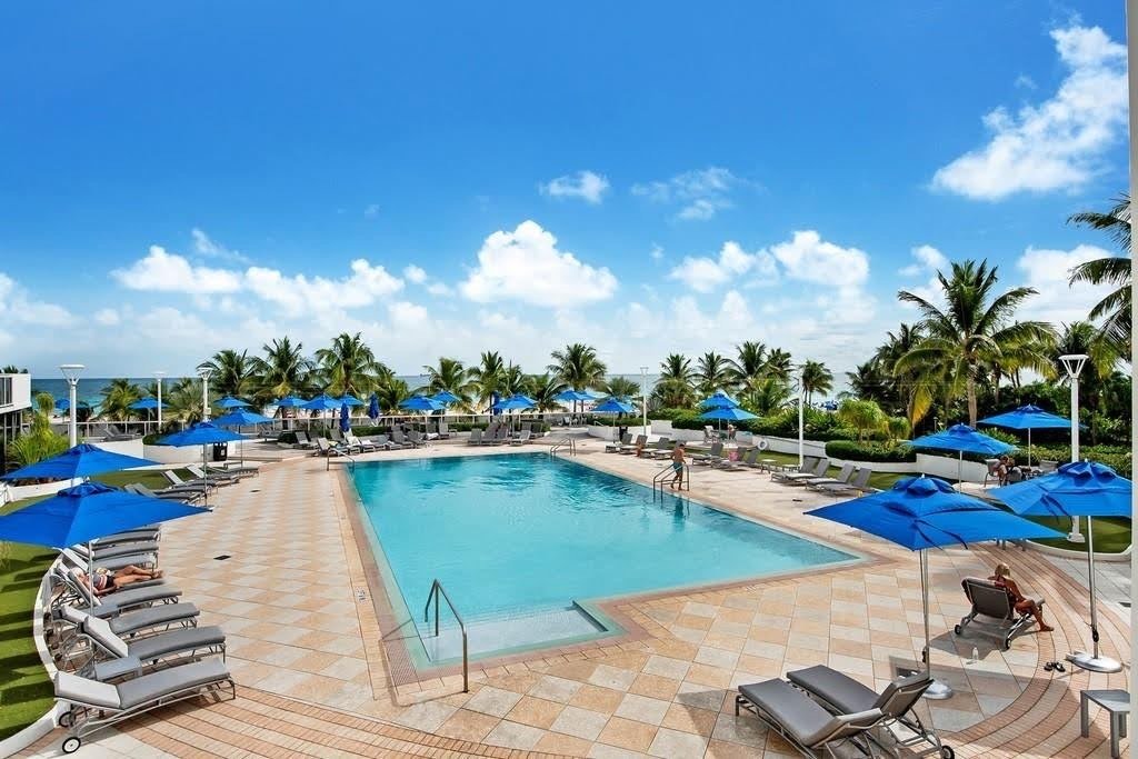 Condo in Miami Beach, Florida, United States 3 - 15823353