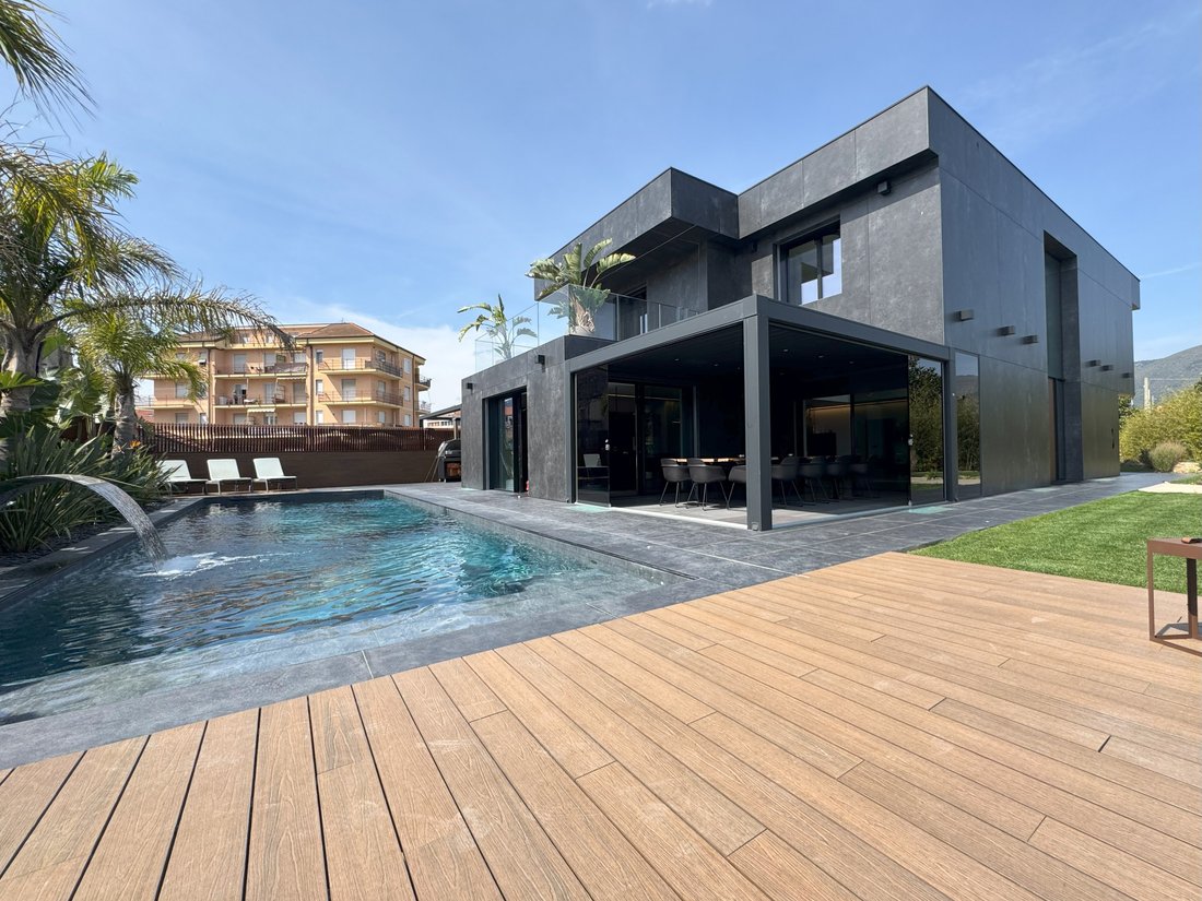 Villa in Leca, Albenga, Liguria 1 - 15136404