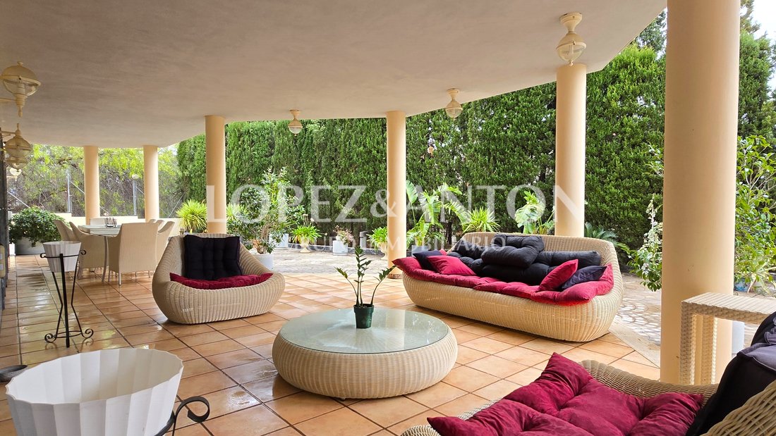 Villa in Benaguasil, Valencian Community, Spain 2 - 15815070